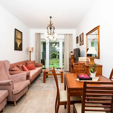 Lägenhet 2homerent Madera Kołobrzeg