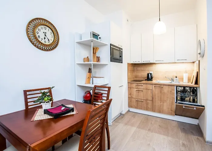 2homerent Madera コウォブジェク