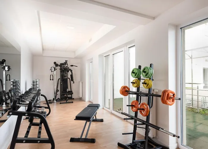 アパート 2homerent Madera コウォブジェク